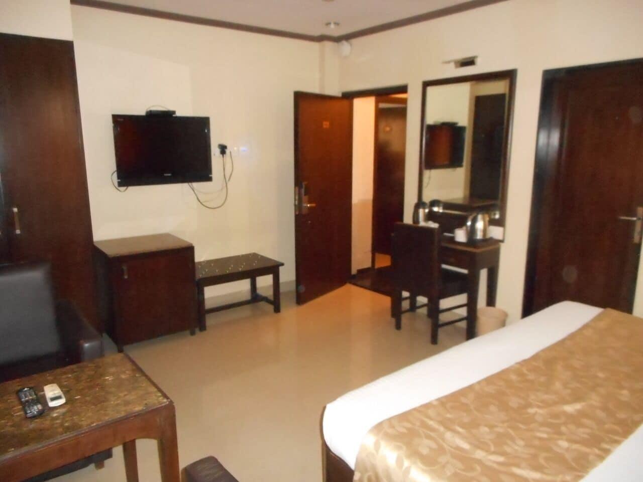 Hotel Kings International Mumbai Exterior foto