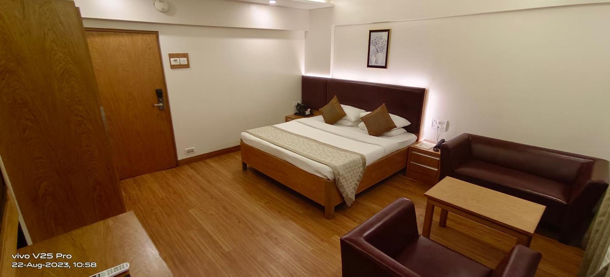 Hotel Kings International Mumbai Exterior foto